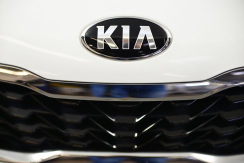Used 2019 Kia Optima EX image 16