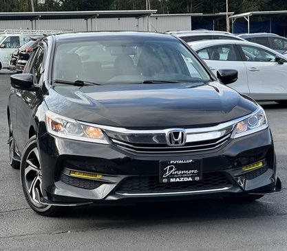 Used 2016 Honda Accord LX image 3