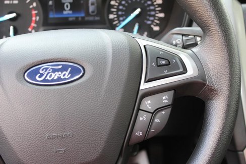 Used 2020 Ford Fusion S image 22