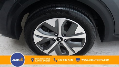Used 2019 Kia Niro EX Premium image 11