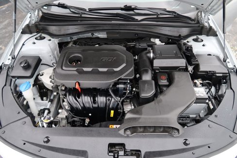 Used 2020 Kia Optima LX image 12