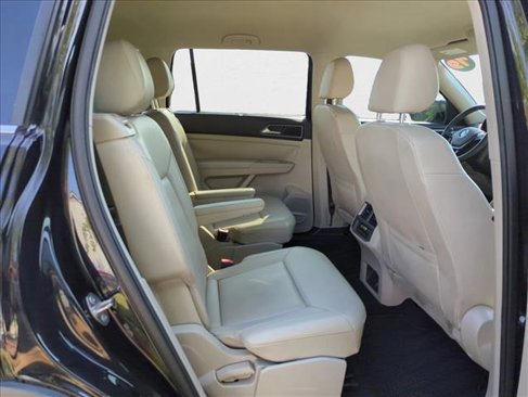 Used 2019 Volkswagen Atlas SE w/ Towing Package image 19