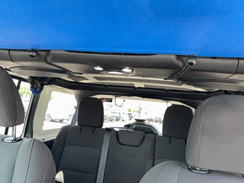 Used 2022 Jeep Wrangler Unlimited Sport image 22