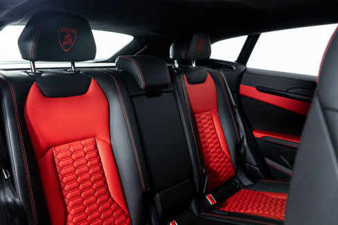 Used 2021 Lamborghini Urus image 33