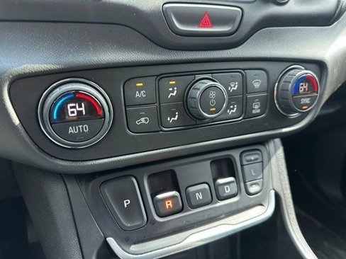 Certified 2020 GMC Terrain Denali w/ Denali Premium Package image 35