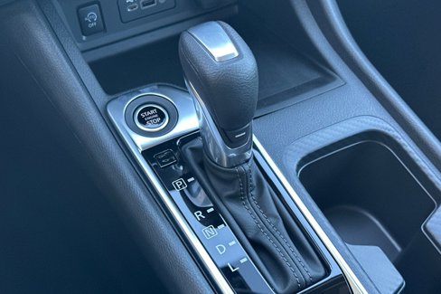 New 2025 Nissan Sentra SV image 20