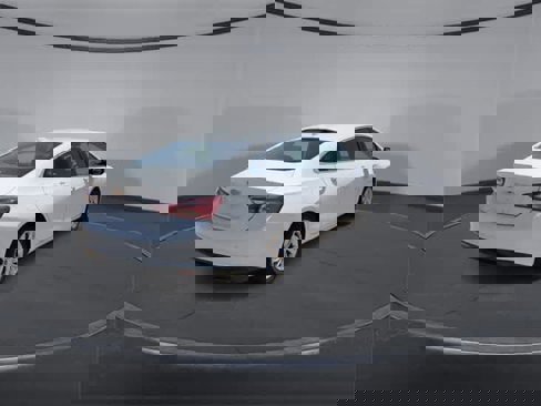 Used 2021 Chevrolet Malibu LT image 8
