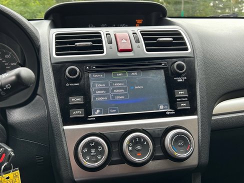 Used 2016 Subaru Crosstrek 2.0i Premium image 13