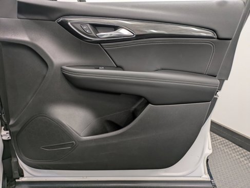 Used 2023 Buick Envision Essence w/ Sport Touring Package image 27
