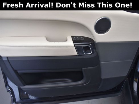 Used 2016 Land Rover Range Rover Sport HSE image 11