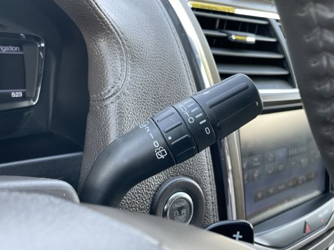 Used 2014 Lincoln MKX AWD w/ Equipment Group 102A image 18