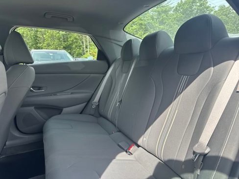 Certified 2024 Hyundai Elantra SEL image 22