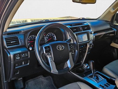 Used 2018 Toyota 4Runner Limited image 10