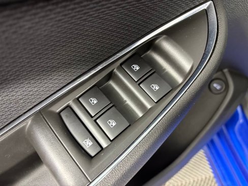Used 2017 Chevrolet Cruze LT w/ Convenience Package image 12