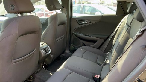 Used 2022 Chevrolet Malibu LT image 12