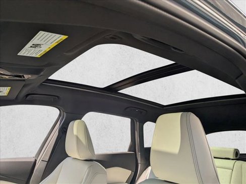 New 2026 BMW X1 xDrive28i w/ Technology Package image 17