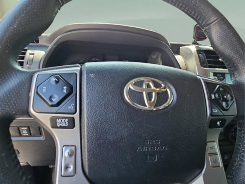 Used 2020 Toyota 4Runner SR5 image 22