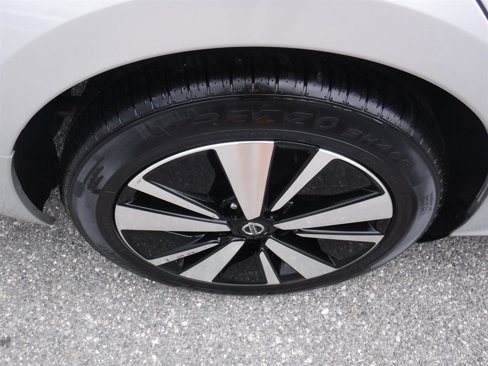 Used 2022 Nissan Altima 2.5 SV image 4