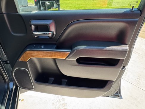 Used 2018 Chevrolet Silverado 1500 LTZ w/ Max Trailering Package image 36