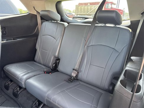 Used 2021 Buick Enclave Essence w/ Sport Touring Edition image 10