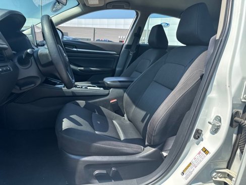 Used 2023 Nissan Altima 2.5 SV image 18