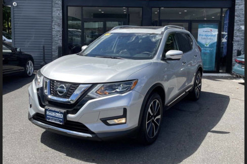 Used 2017 Nissan Rogue Sport SL w/ SL Premium Package image 4