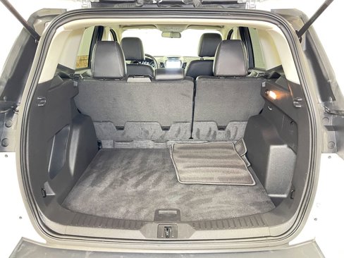 Used 2016 Ford Escape SE w/ SE Leather Comfort Package image 19
