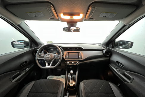 Used 2020 Nissan Kicks S image 10