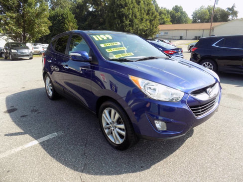 Used 2011 Hyundai Tucson Limited w/ Premium Pkg 3 image 4