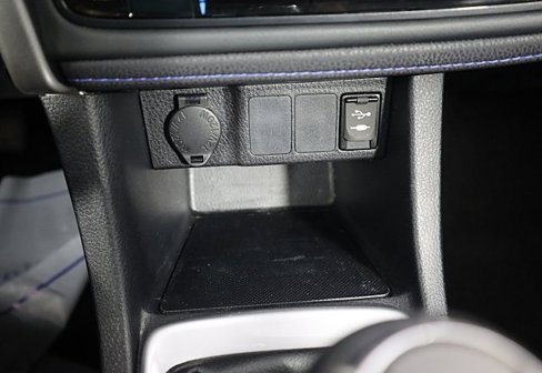 Used 2018 Toyota Corolla SE image 34