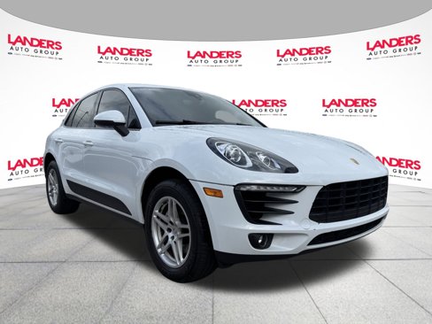 Used 2017 Porsche Macan image 1
