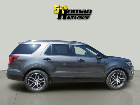 Used 2016 Ford Explorer Sport w/ Equipment Group 401A image 6