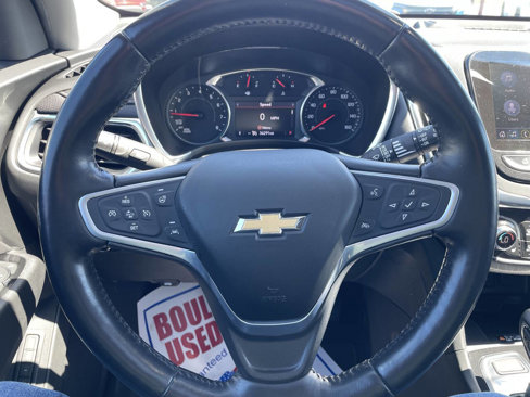 Used 2022 Chevrolet Equinox Premier image 18