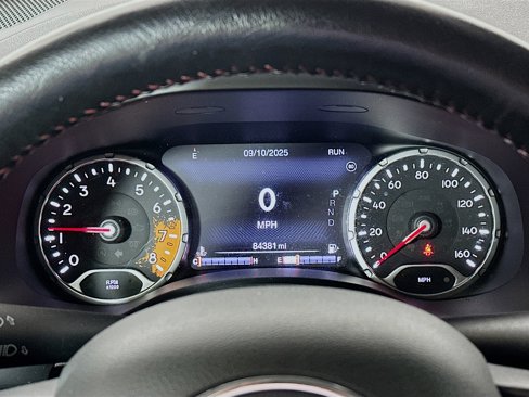 Used 2018 Jeep Renegade Trailhawk w/ Cold Weather Group II image 12