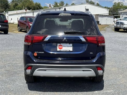 Used 2020 Mitsubishi Outlander AWD image 20
