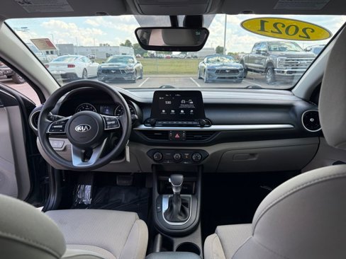 Used 2021 Kia Forte LXS image 18