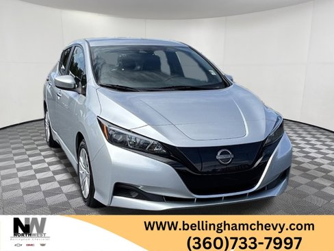 Used 2023 Nissan Leaf S image 1