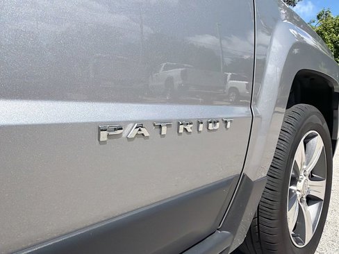 Used 2016 Jeep Patriot High Altitude image 34