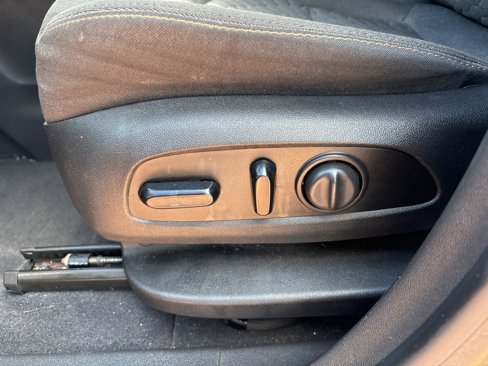 Used 2020 Chevrolet Equinox LT image 14