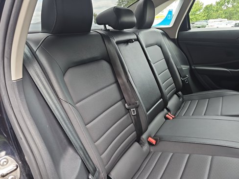 Used 2021 Volkswagen Jetta SEL image 12