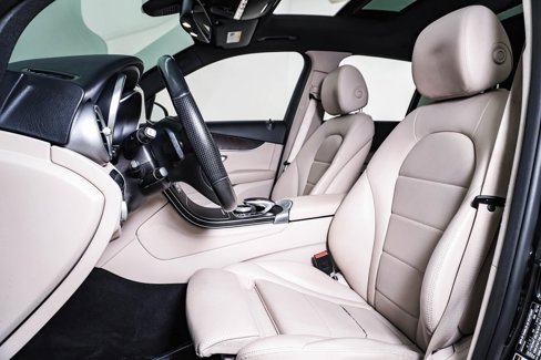 Used 2018 Mercedes-Benz GLC 300 4MATIC image 17