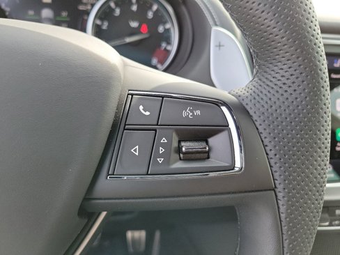 New 2023 Maserati Levante Trofeo image 7