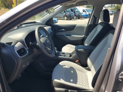Used 2024 Chevrolet Equinox LS w/ Driver Confidence II Package image 5