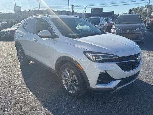 Certified 2022 Buick Encore GX Essence w/ Experience Buick Package image 7