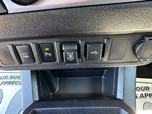 Used 2022 Toyota Tacoma SR5 image 24