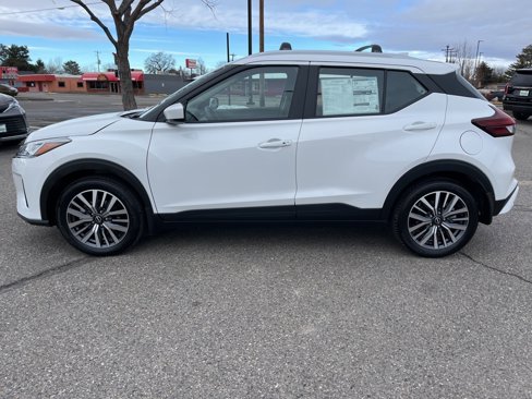 New 2024 Nissan Kicks SV w/ Interior Electronics Package image 4