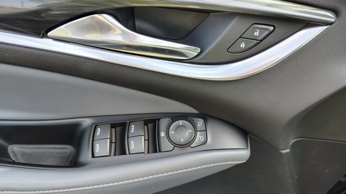 Used 2023 Buick Enclave Essence w/ Experience Buick Package image 24
