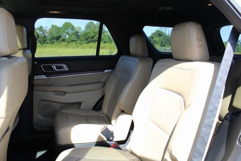 Used 2016 Ford Explorer Limited w/ Equipment Group 301A image 29