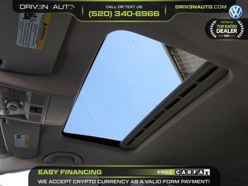 Used 2011 Volkswagen Jetta SEL image 16