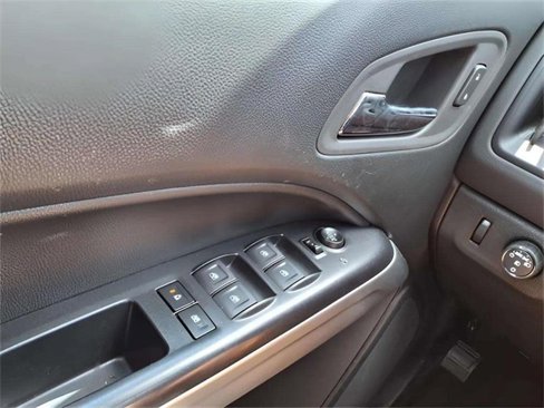 Used 2022 Chevrolet Colorado LT w/ LT Convenience Package image 28